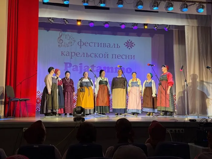 фольклорный ансамбль заонежан «Куделюшка»