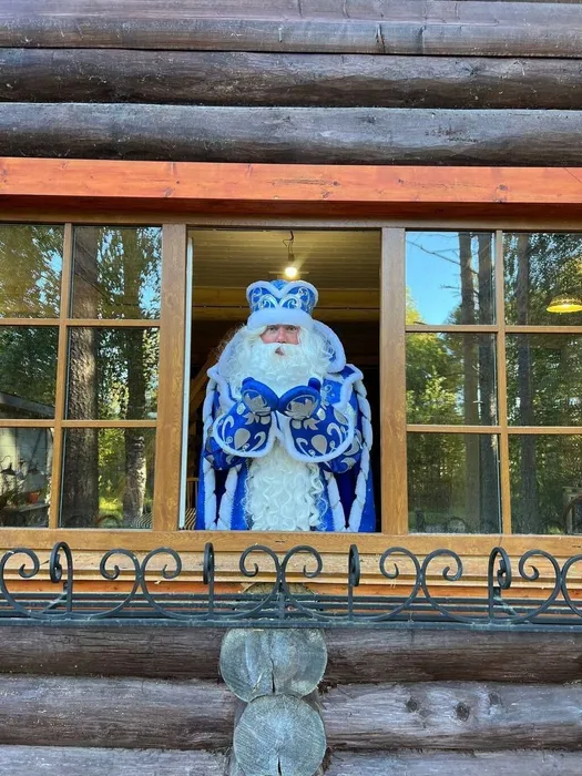 Д. Мороз